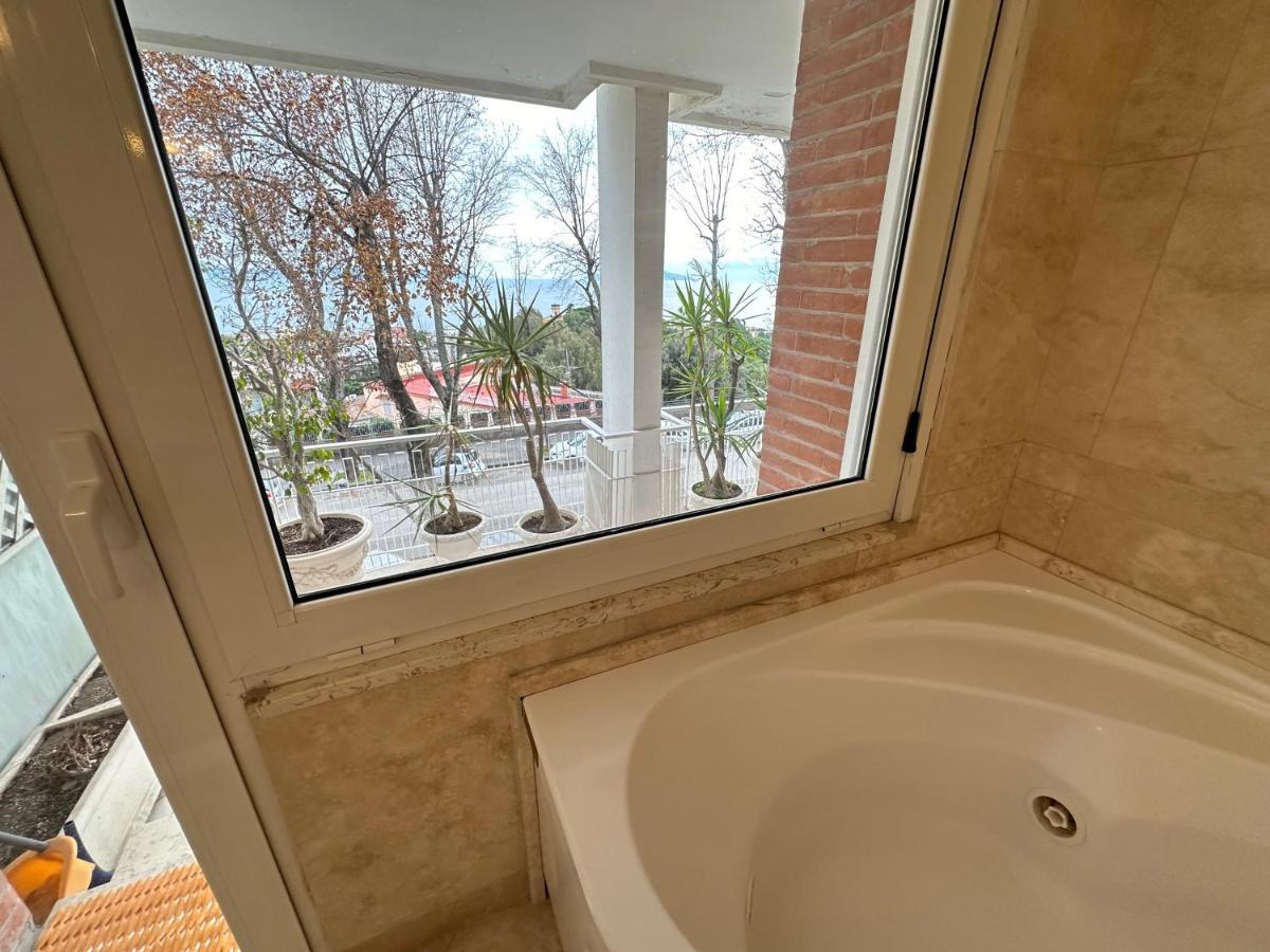 Pf Luxury Apartment Petrarca Posillipo Capri View - My Place Nápoles Exterior foto